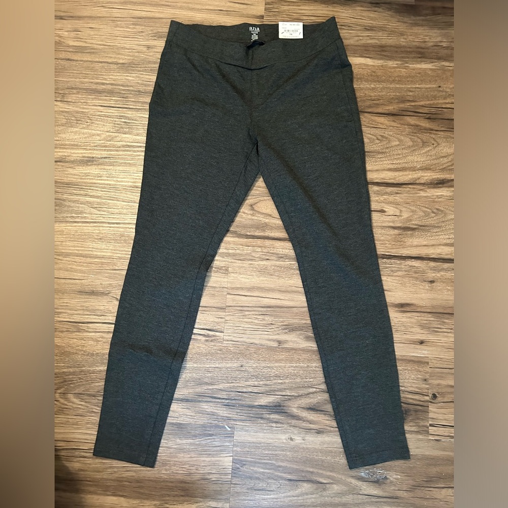 ANA charcoal leggings petite M